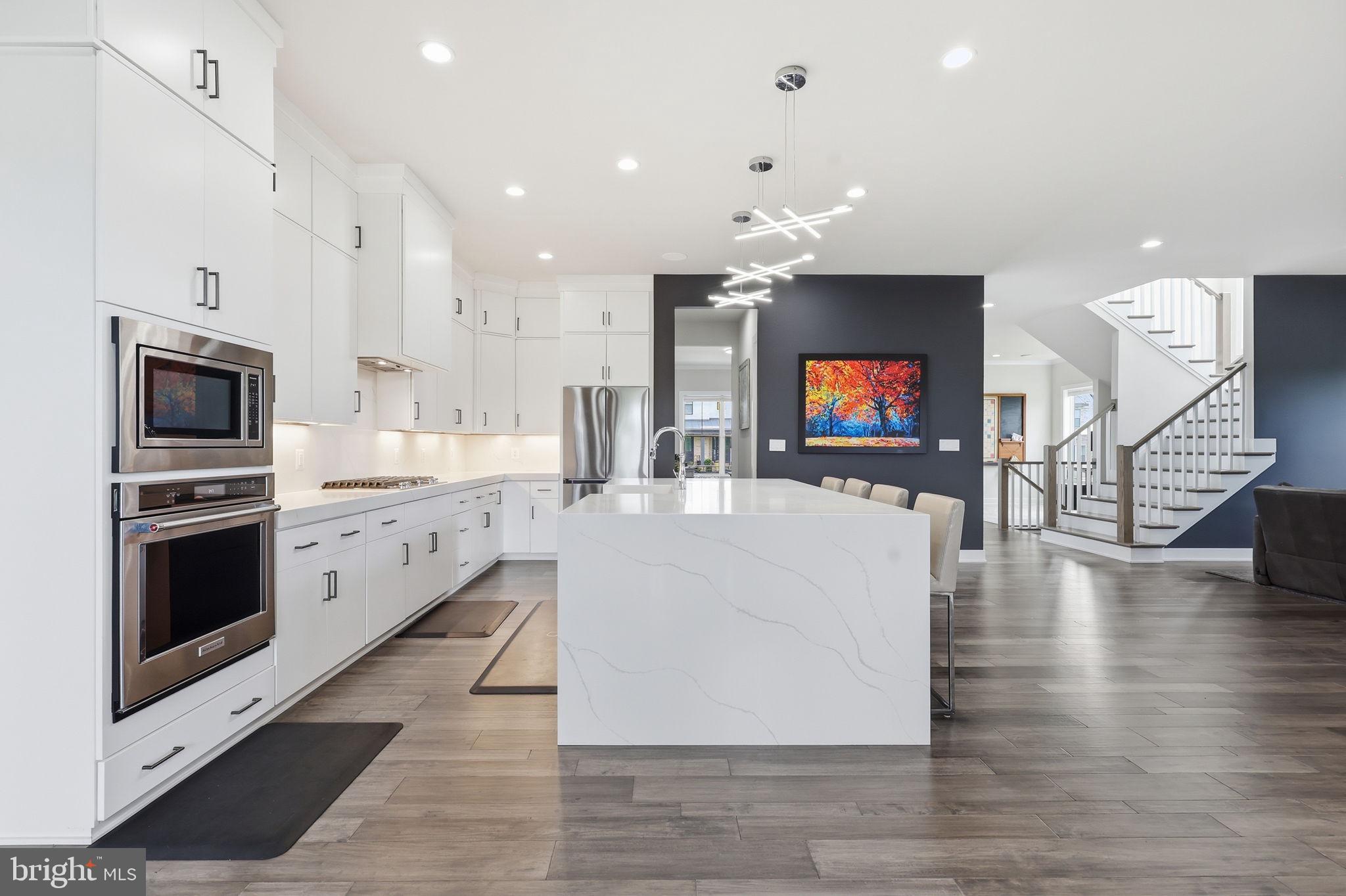 LENAH MILL - Residential