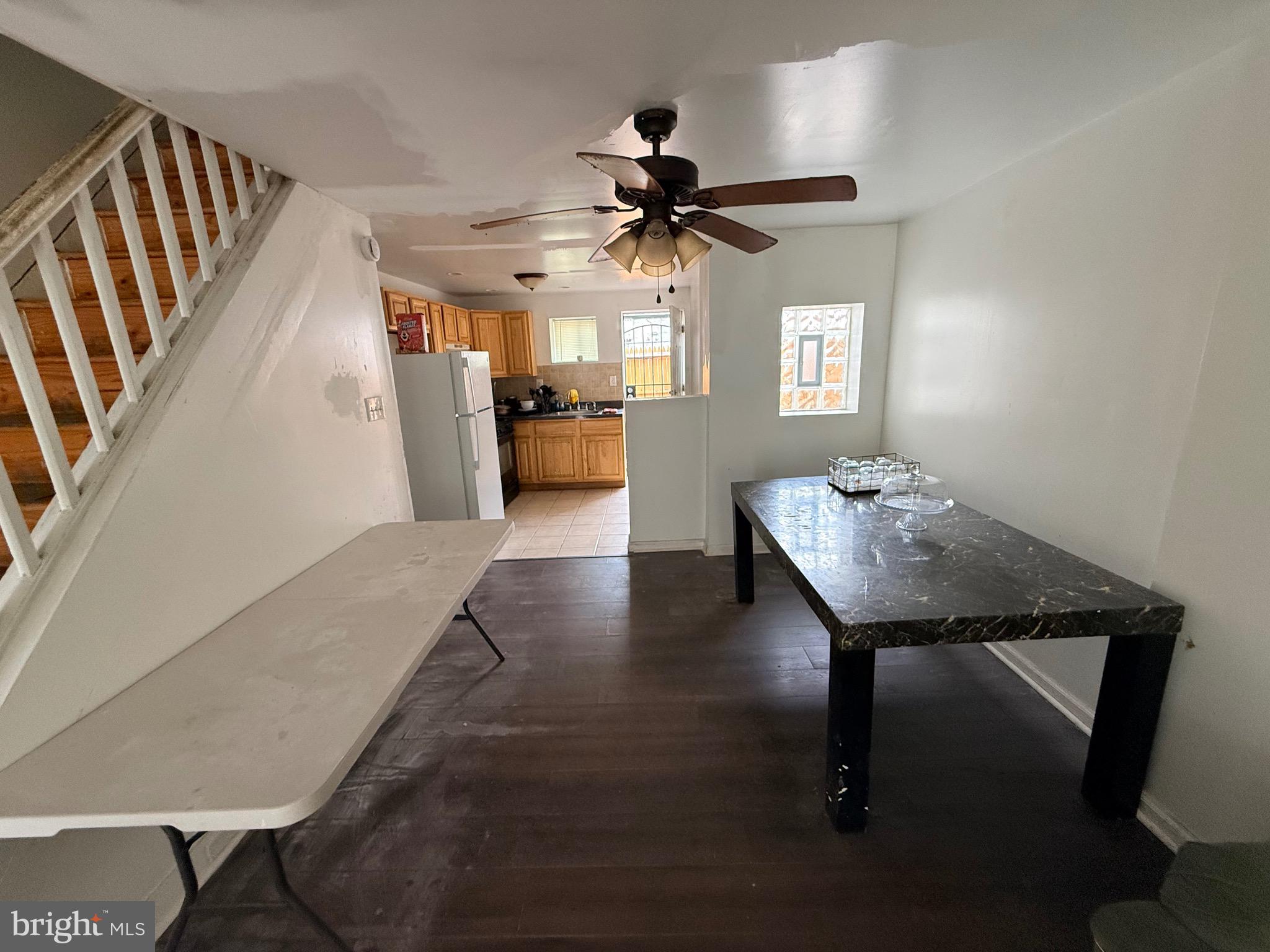 POINT BREEZE - Residential