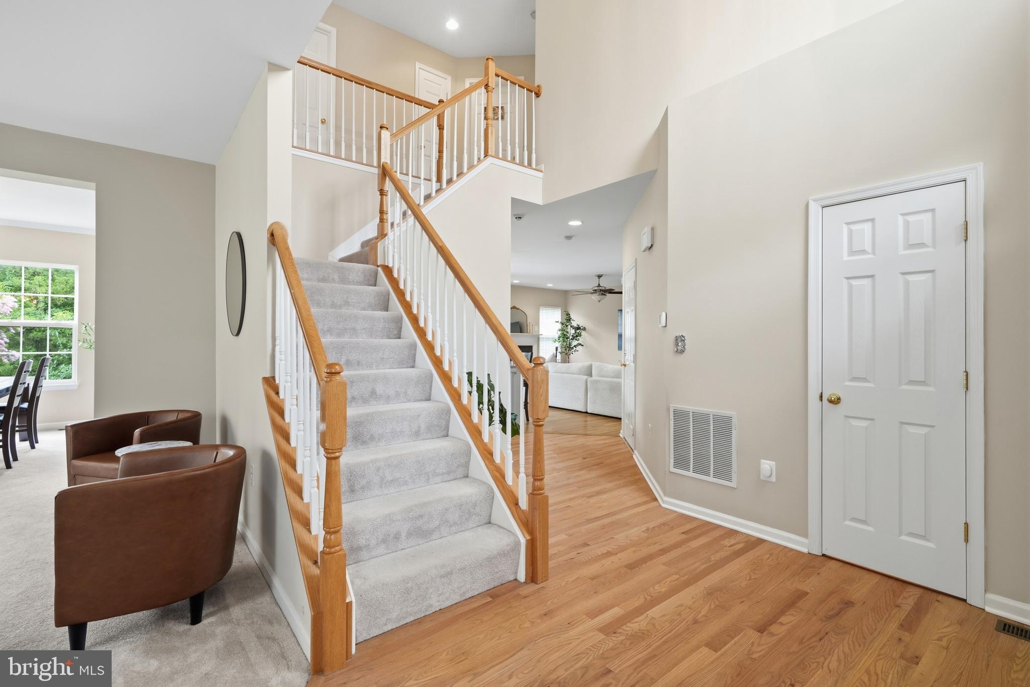 BROAD RUN OAKS - Residential