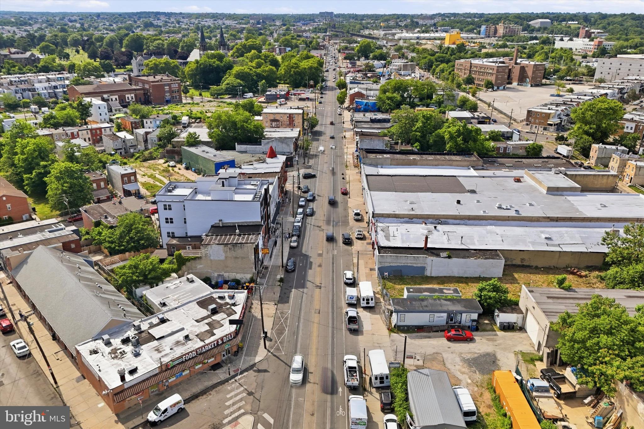 MANTUA - Commercial Sale