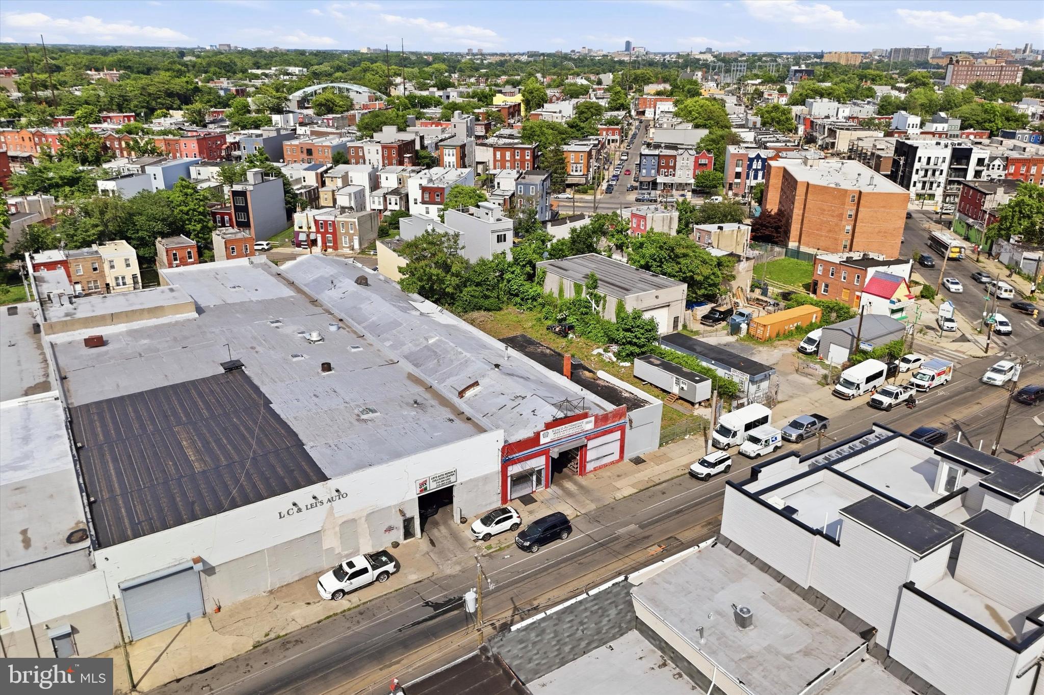 MANTUA - Commercial Sale