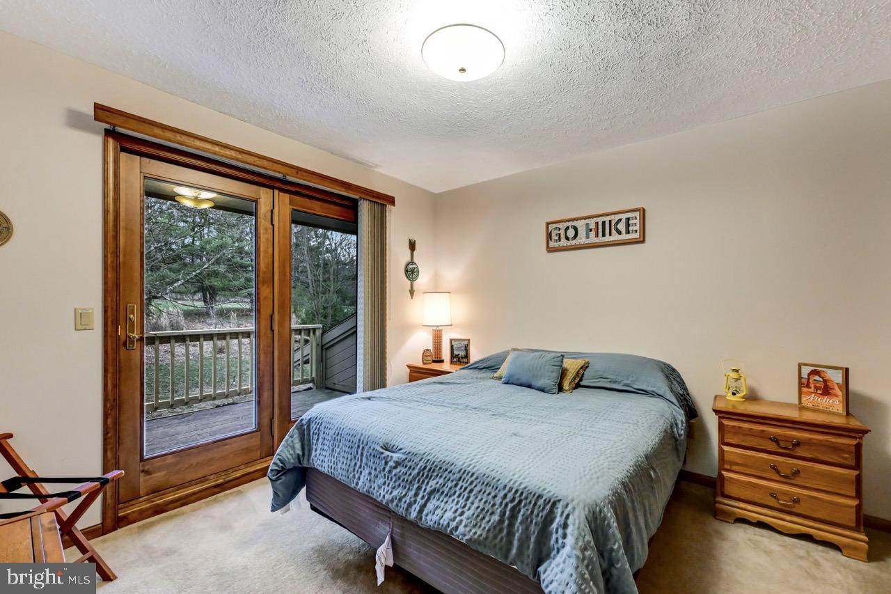 LAKE HARMONY - Residential