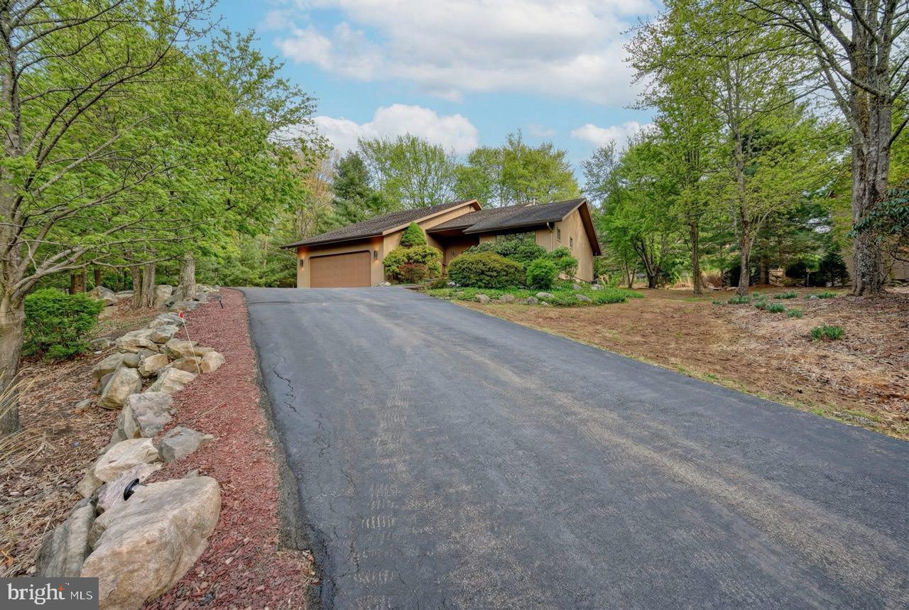 LAKE HARMONY - Residential