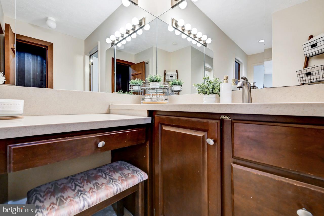 LAKE HARMONY - Residential