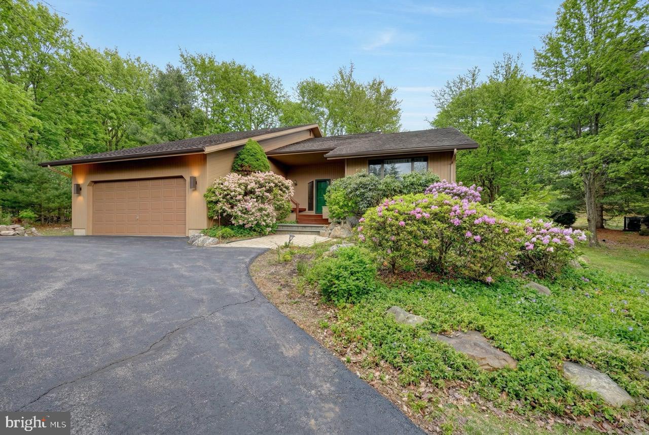 LAKE HARMONY - Residential