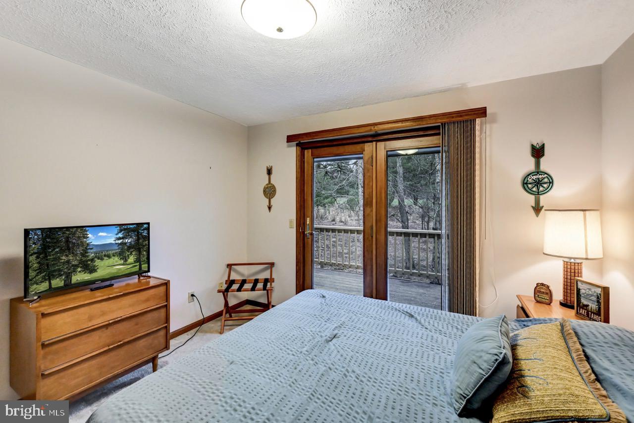 LAKE HARMONY - Residential