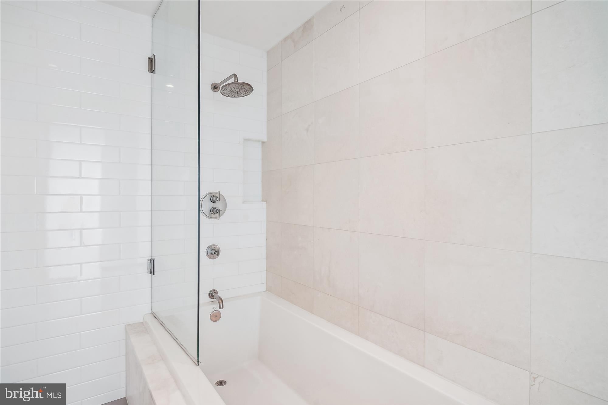 ADAGIO - Residential