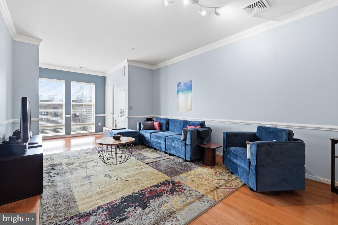 SILVER SPRING - Residential