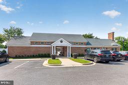 SOUTH RIVER COLONY - Residential