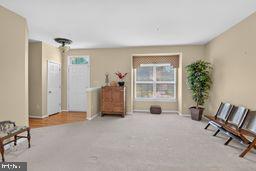 SOUTH RIVER COLONY - Residential