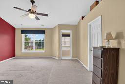 SOUTH RIVER COLONY - Residential