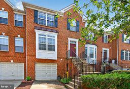 Priced $48,000 Below the Average of Recent Comparable Sales — Estate Sale Opportunity in South River Colony
Don't miss this sunny brick and vinyl townhouse in The Landings section of South River Colony.  It’s being sold strictly “As Is” as part of an estate sale.  The home has great bones, an open floor plan including a sunroom off the kitchen, a family room with a gas fireplace in the lower level, a garage and a view over the common area from the main level deck.  Pretty wood cabinets and an island frame the kitchen and hardwood floors, neutral carpet and ceramic tile can be found throughout.  This is a great opportunity to add your personal touches and build instant equity in a well-established community. South River Colony offers wonderful amenities including a swimming pool, tot lot, and multiple tennis courts, all just minutes from shopping, restaurants, and coffee shops. Memberships in The Golf Club at South River, an 18 hole private course,  are also available.