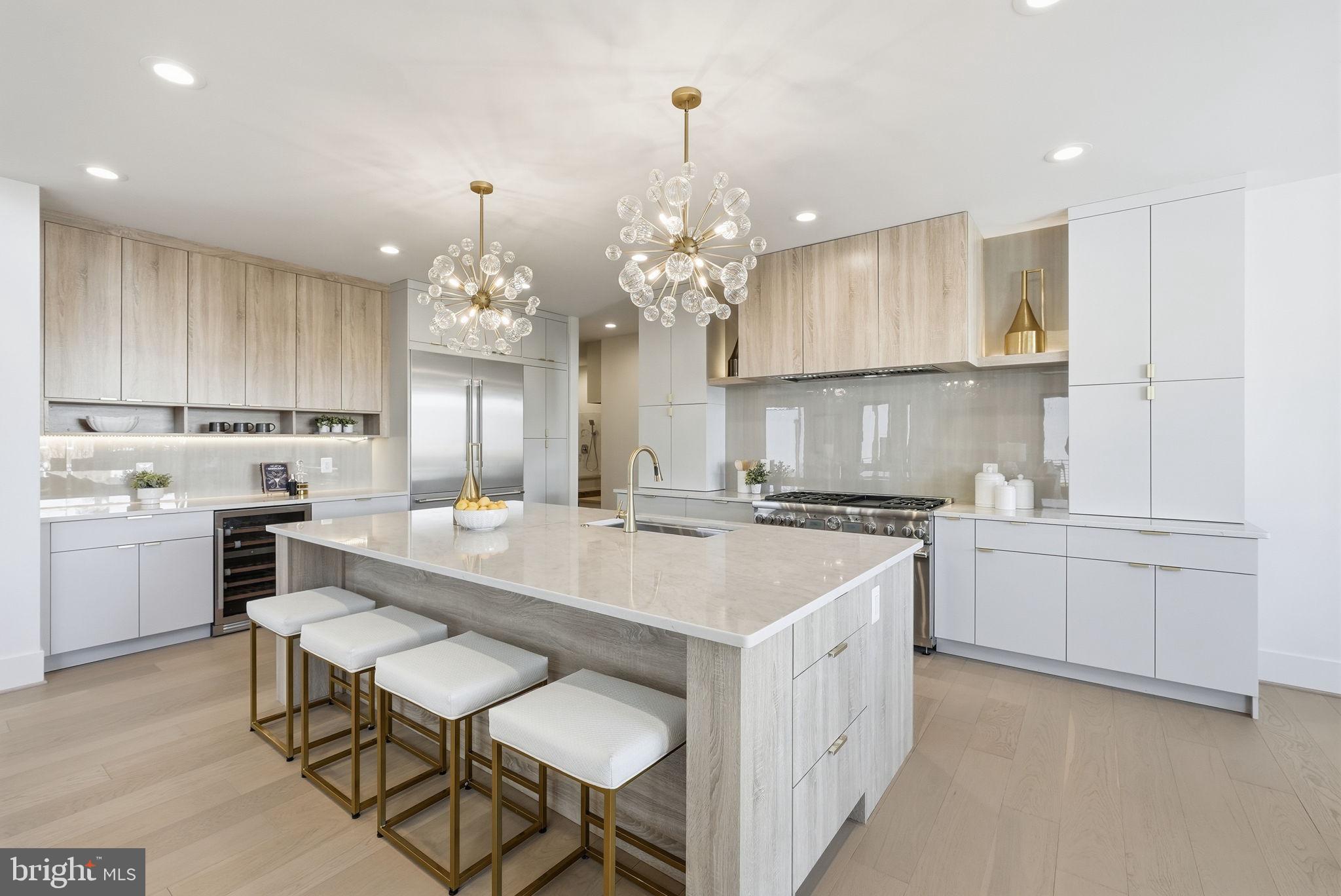 DEVON PARK - Residential
