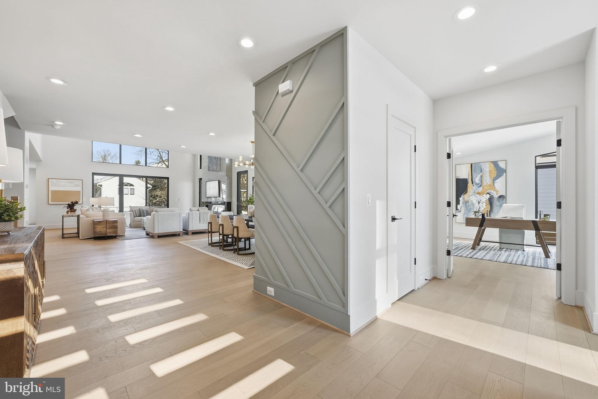 DEVON PARK - Residential