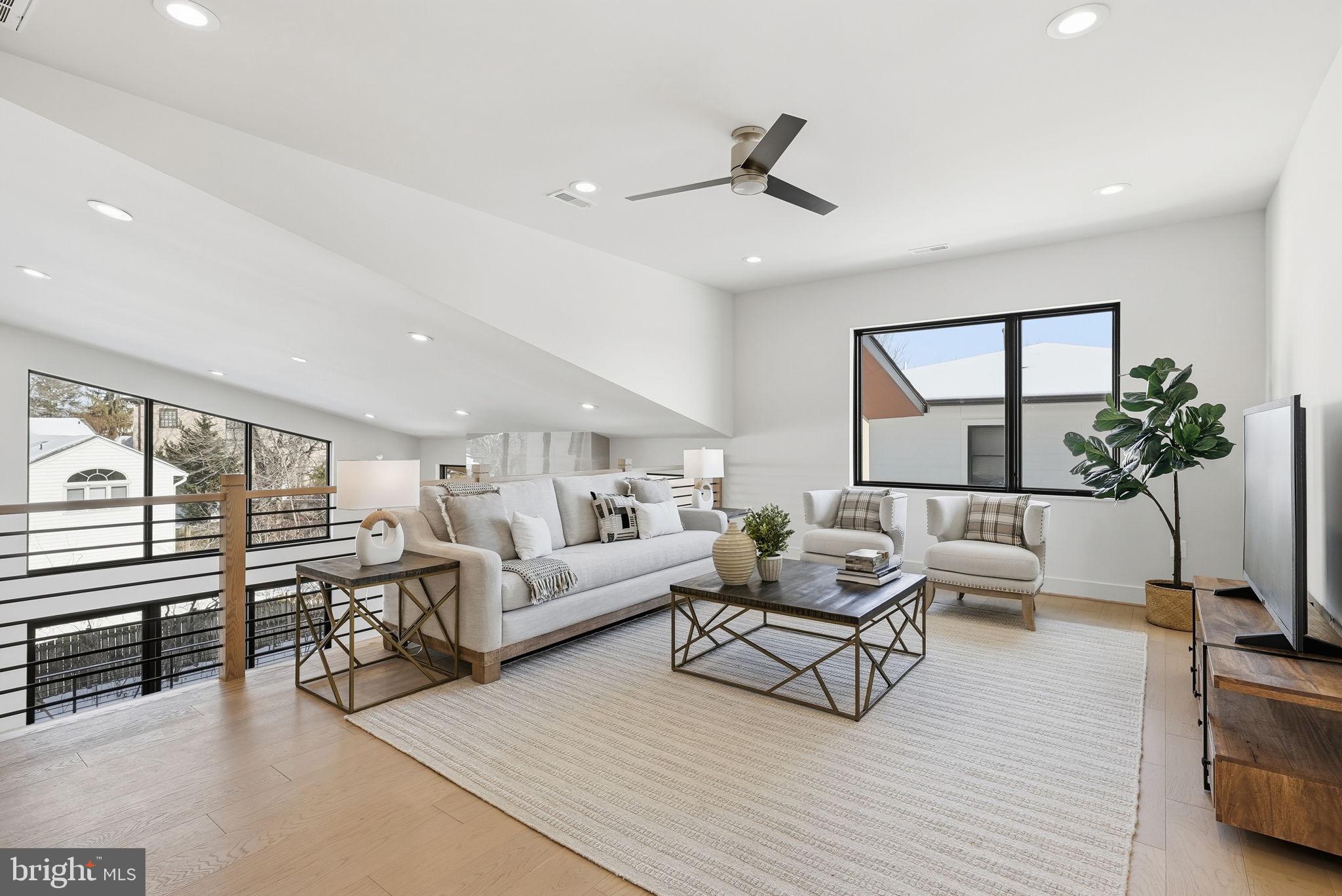 DEVON PARK - Residential