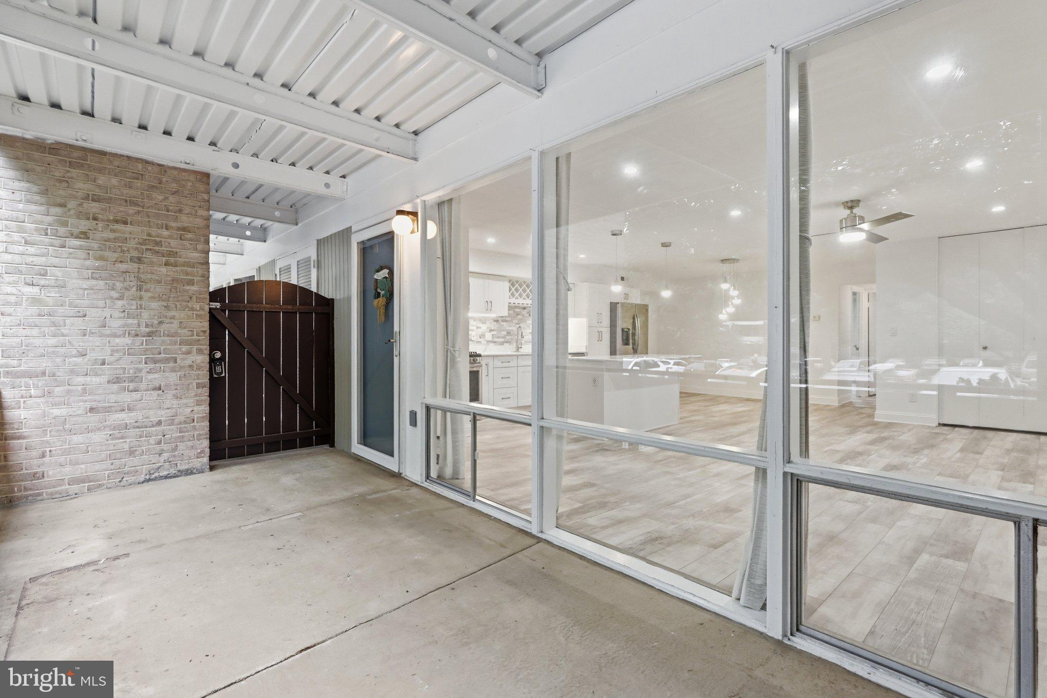 SPRING LAKE GARDEN CONDOMINIUM - Residential