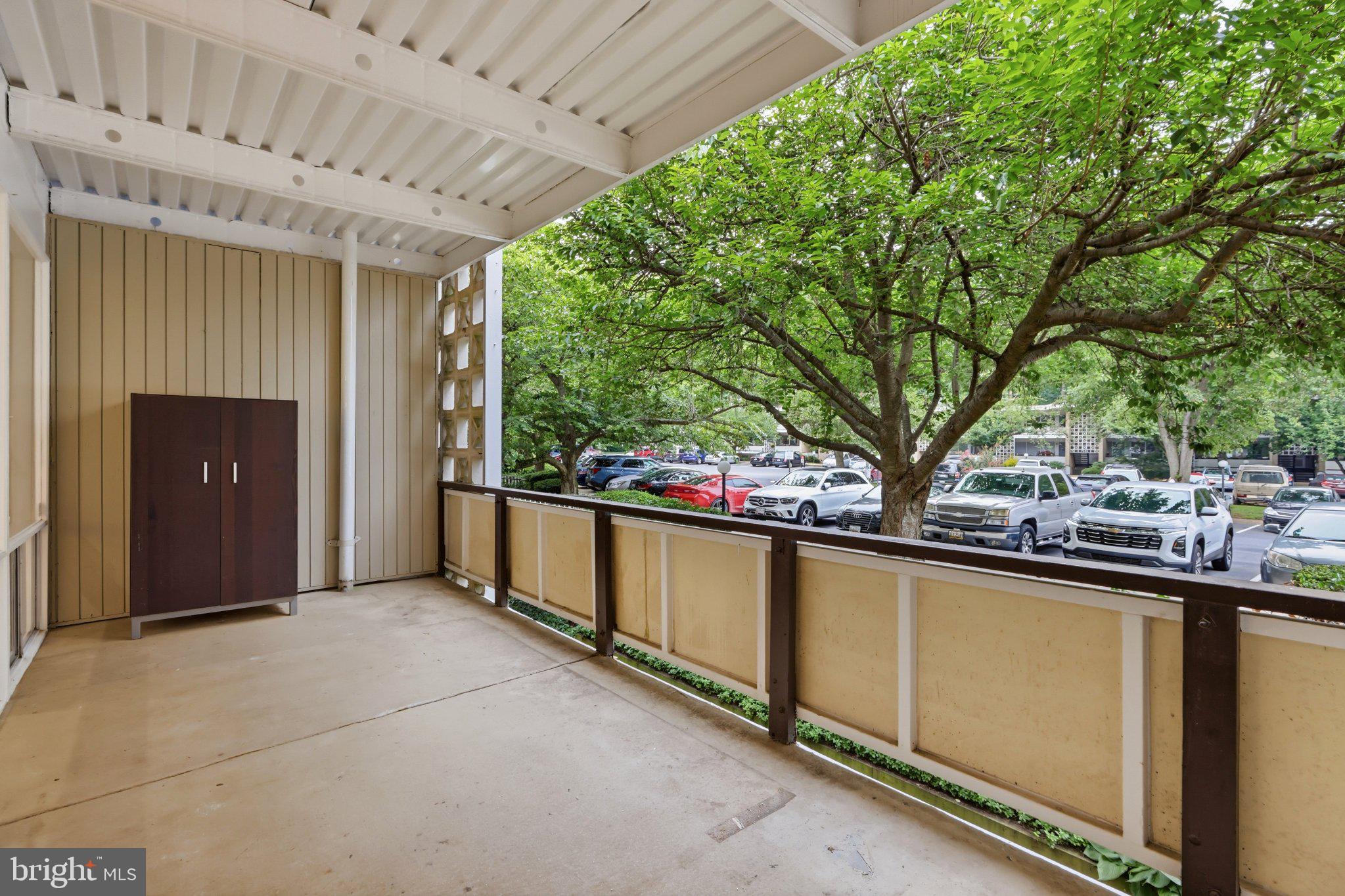 SPRING LAKE GARDEN CONDOMINIUM - Residential