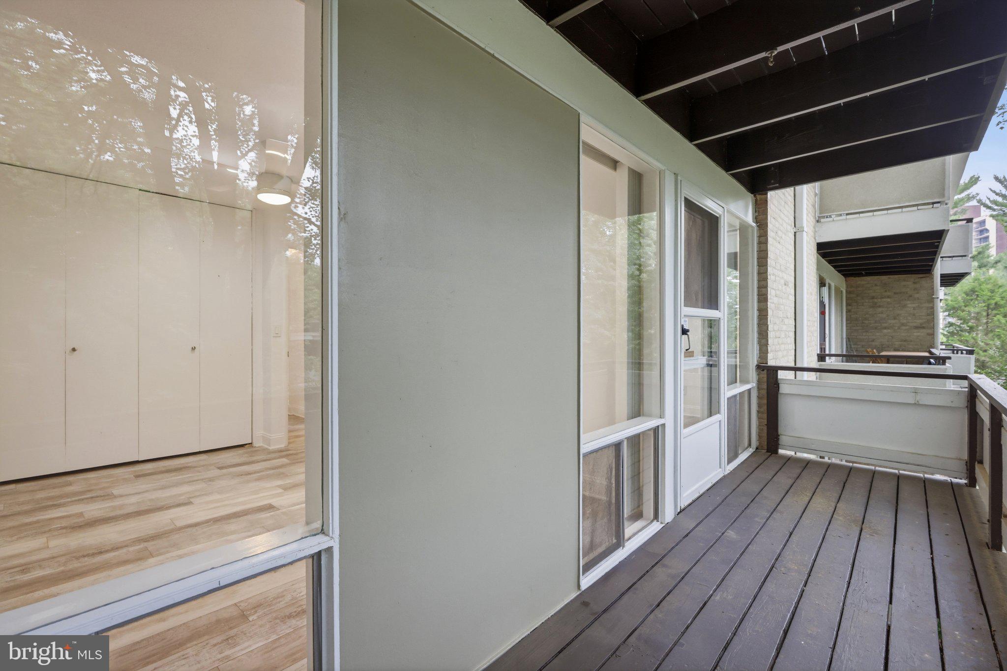 SPRING LAKE GARDEN CONDOMINIUM - Residential