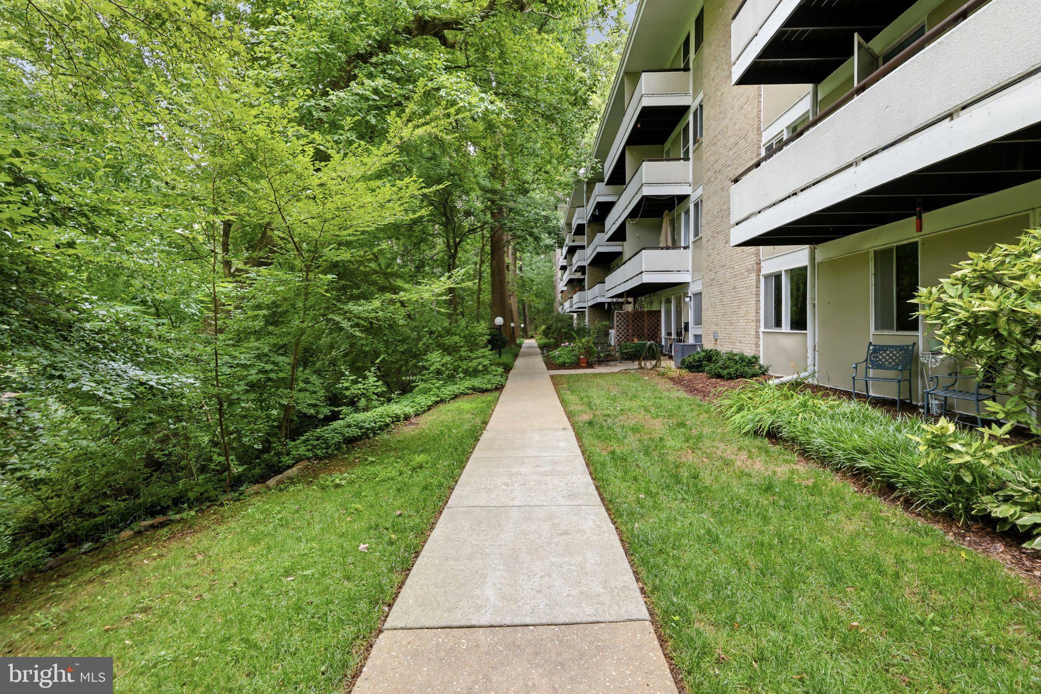 SPRING LAKE GARDEN CONDOMINIUM - Residential
