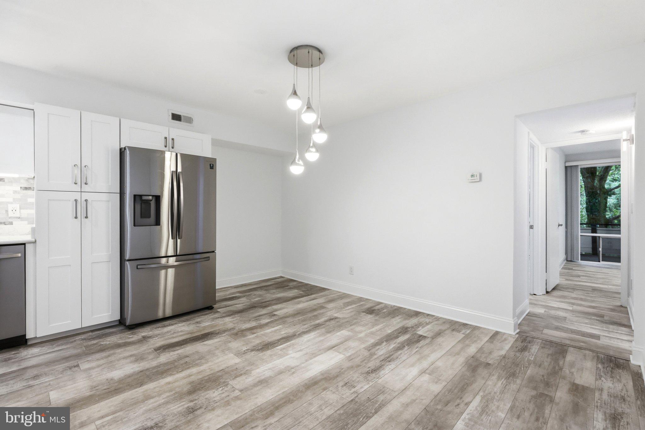 SPRING LAKE GARDEN CONDOMINIUM - Residential
