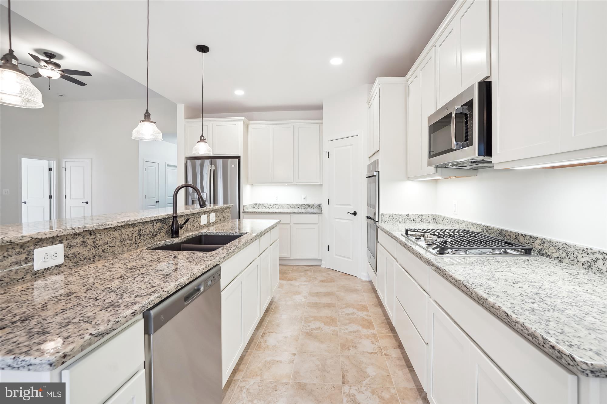 CEDARBROOKE - Residential