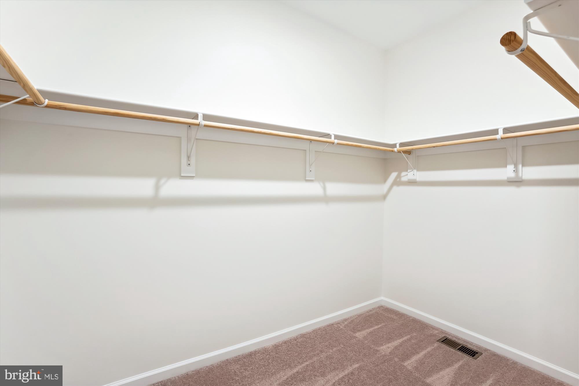 CEDARBROOKE - Residential
