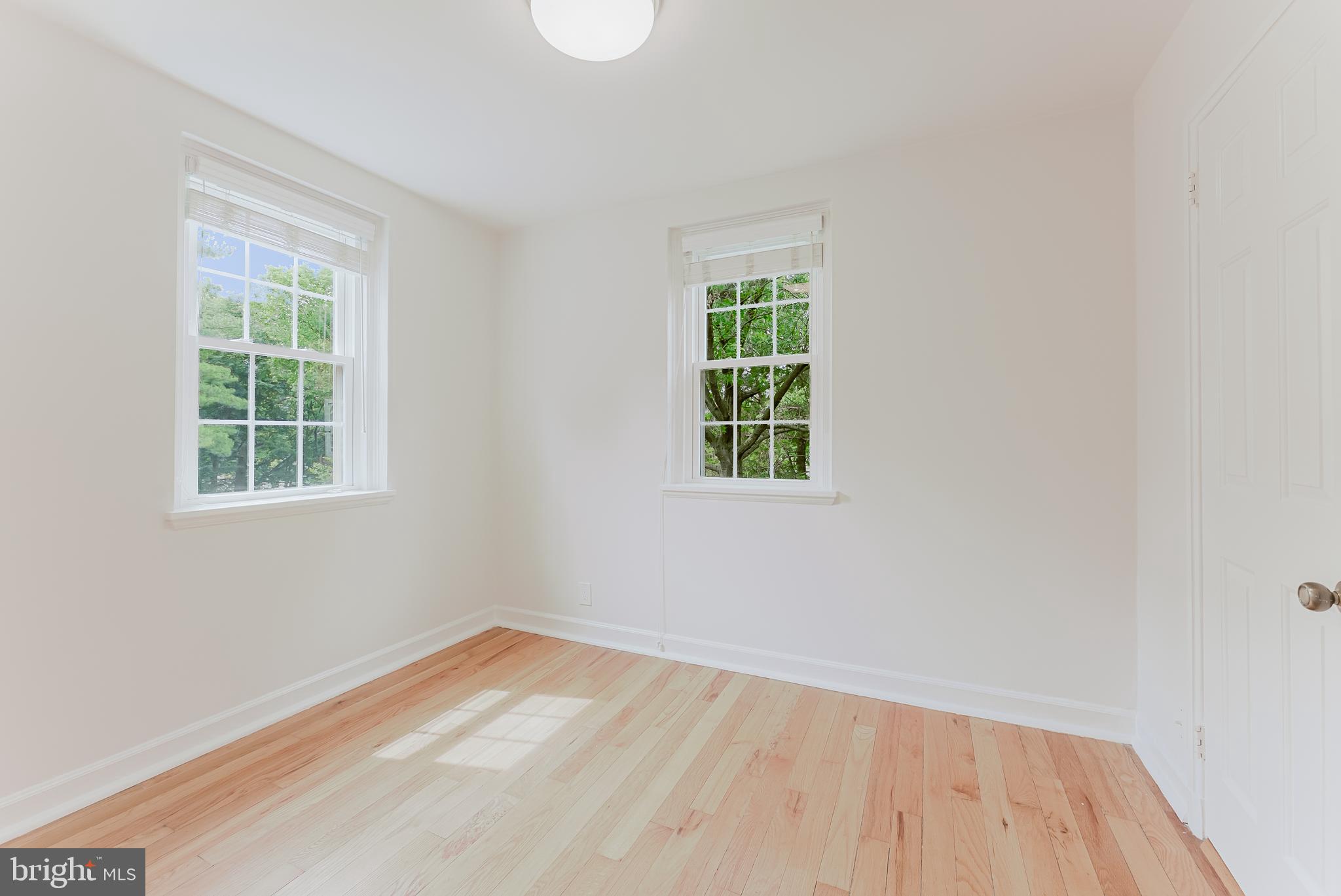 FAIRLINGTON VILLAGE - Residential