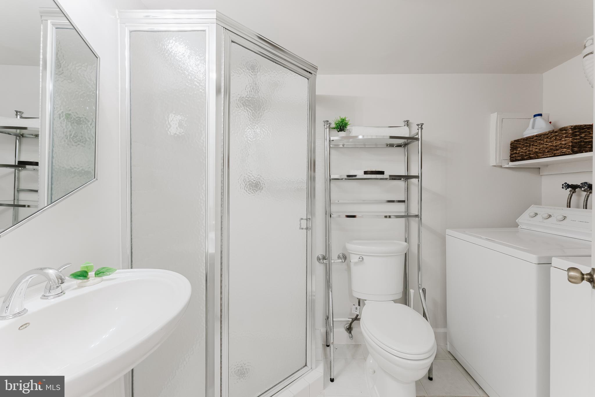 FAIRLINGTON VILLAGE - Residential