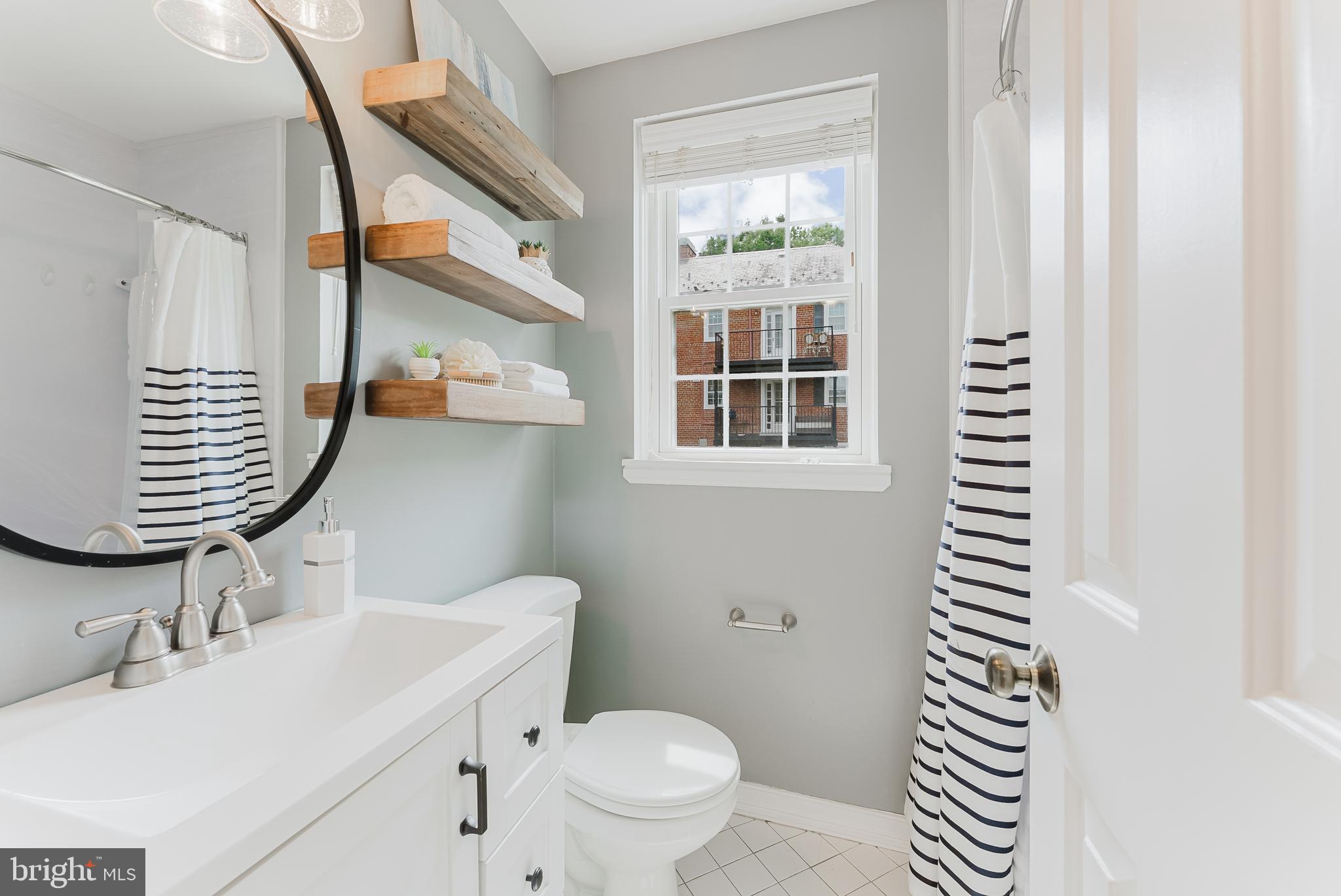 FAIRLINGTON VILLAGE - Residential