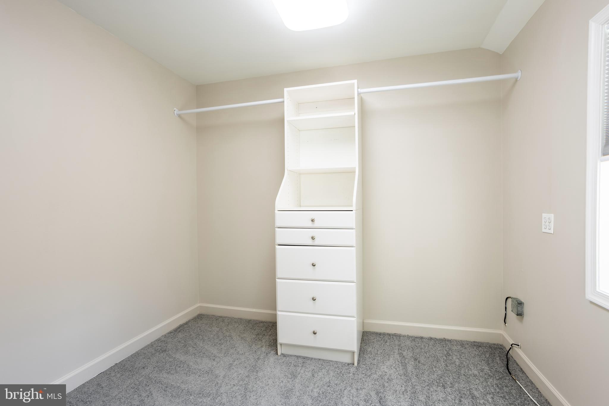 FALLSTAFF - Residential