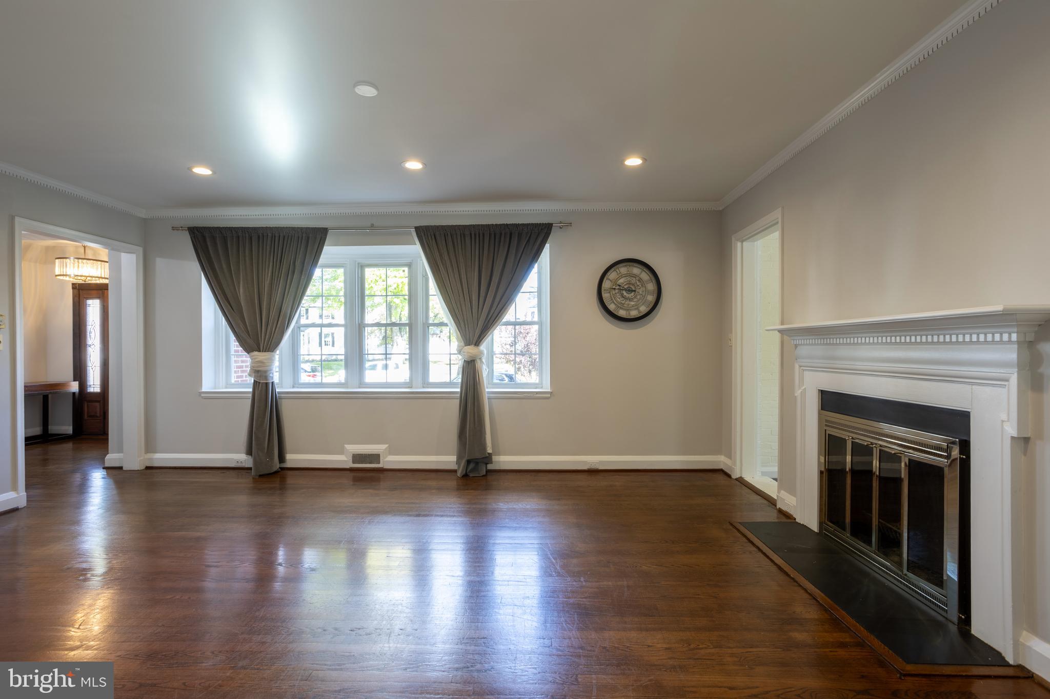 FALLSTAFF - Residential