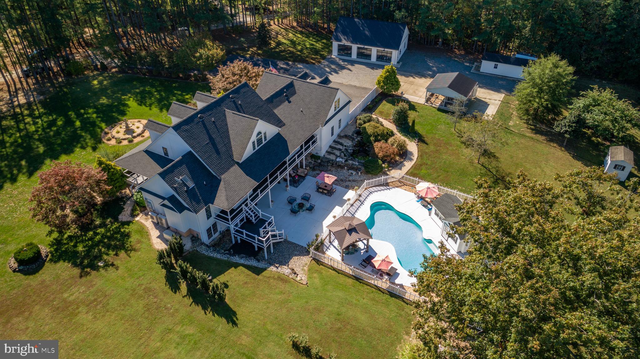 FOX LAIR - Residential