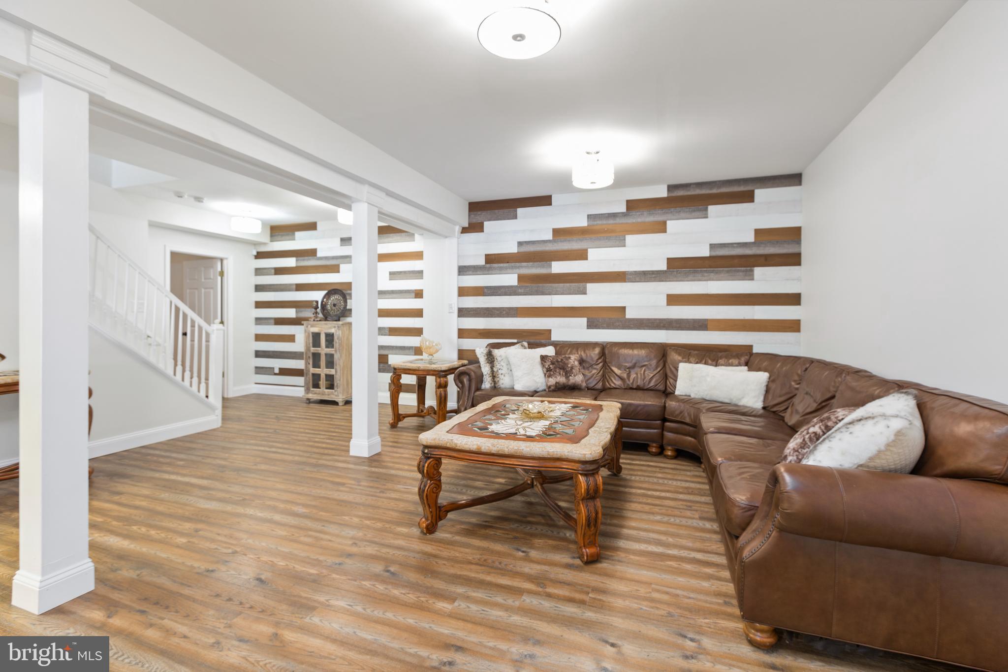 FOX LAIR - Residential