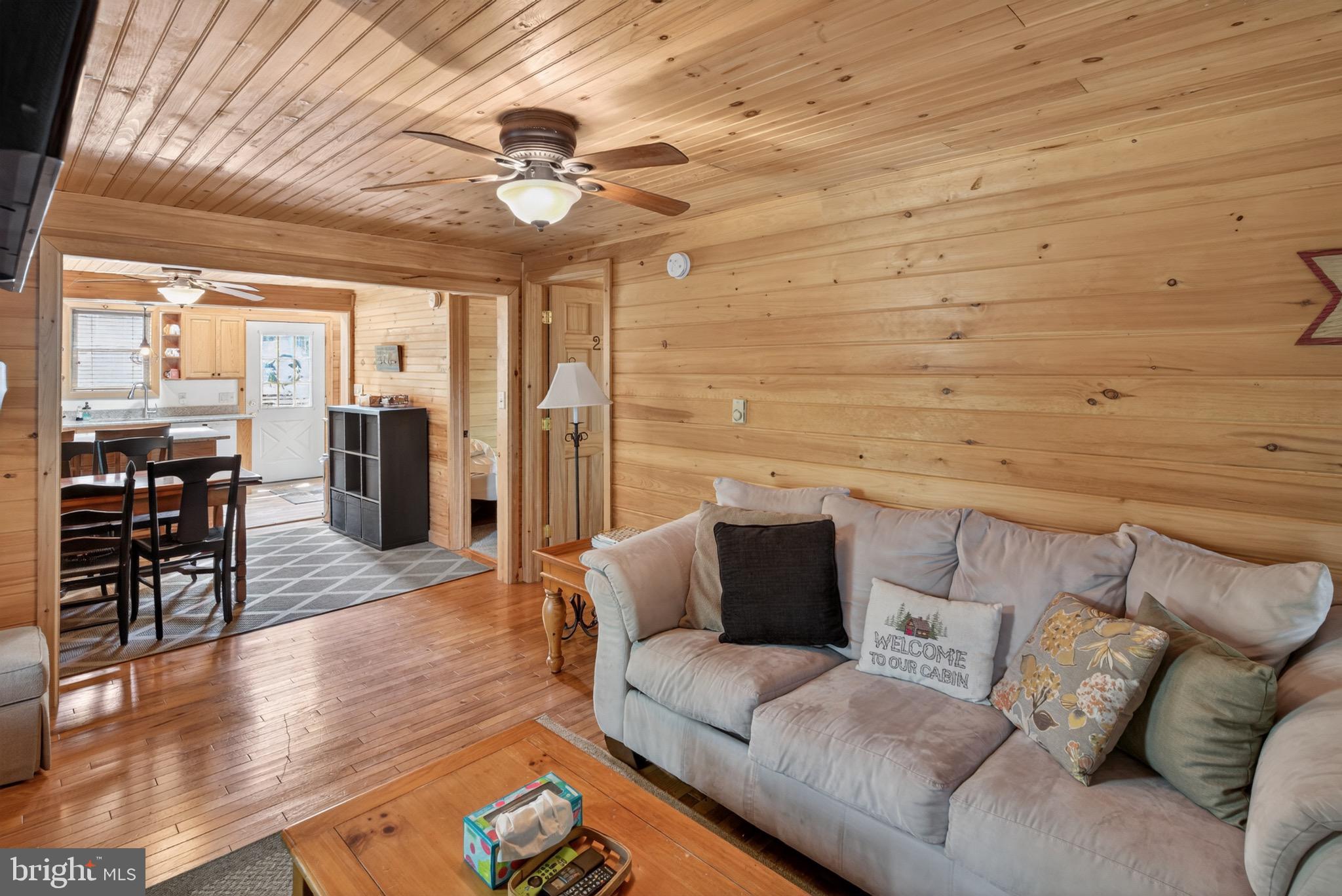 LAKE HARMONY - Residential