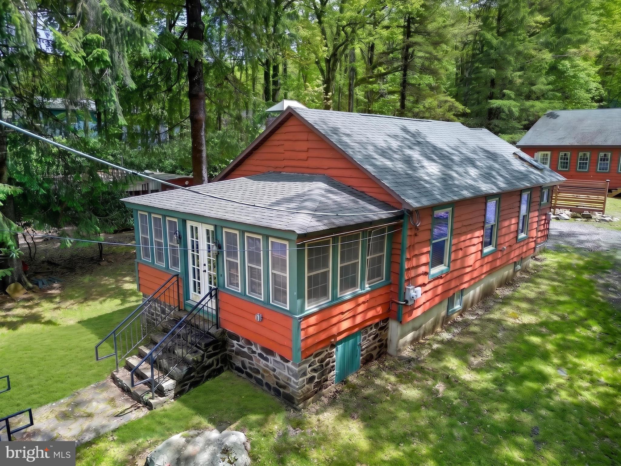 LAKE HARMONY - Residential