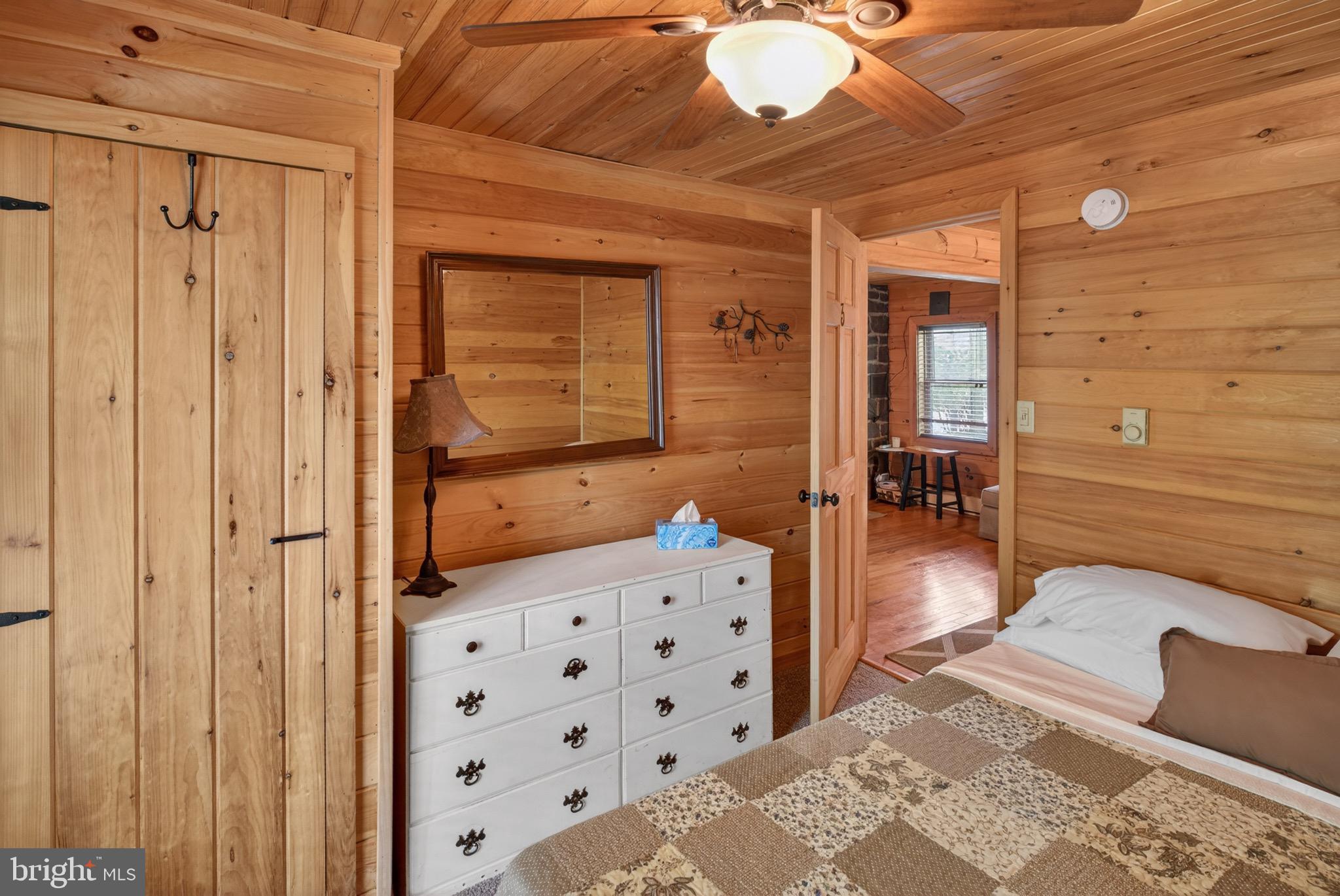 LAKE HARMONY - Residential