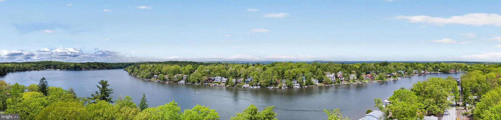 LAKE HARMONY - Residential
