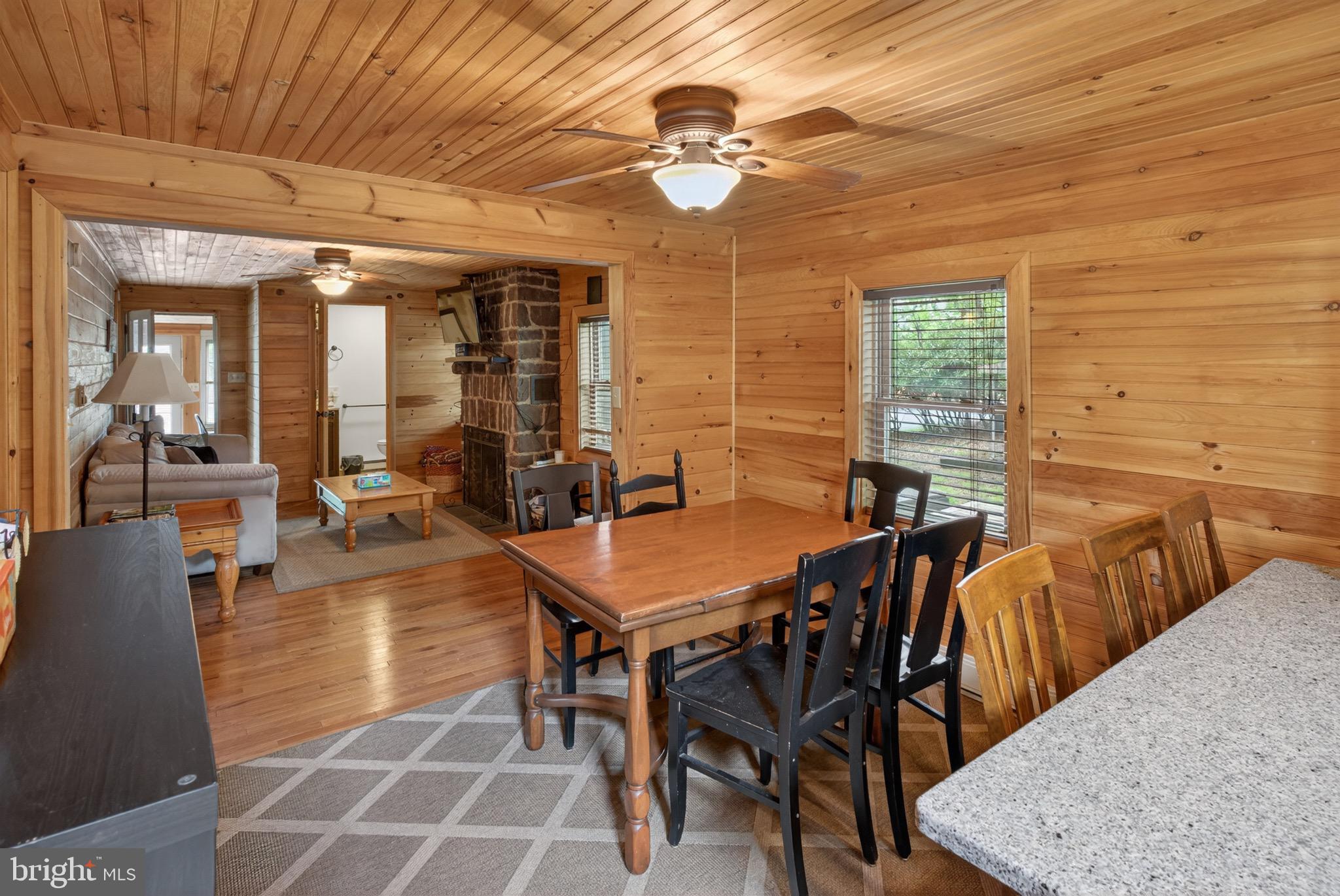 LAKE HARMONY - Residential