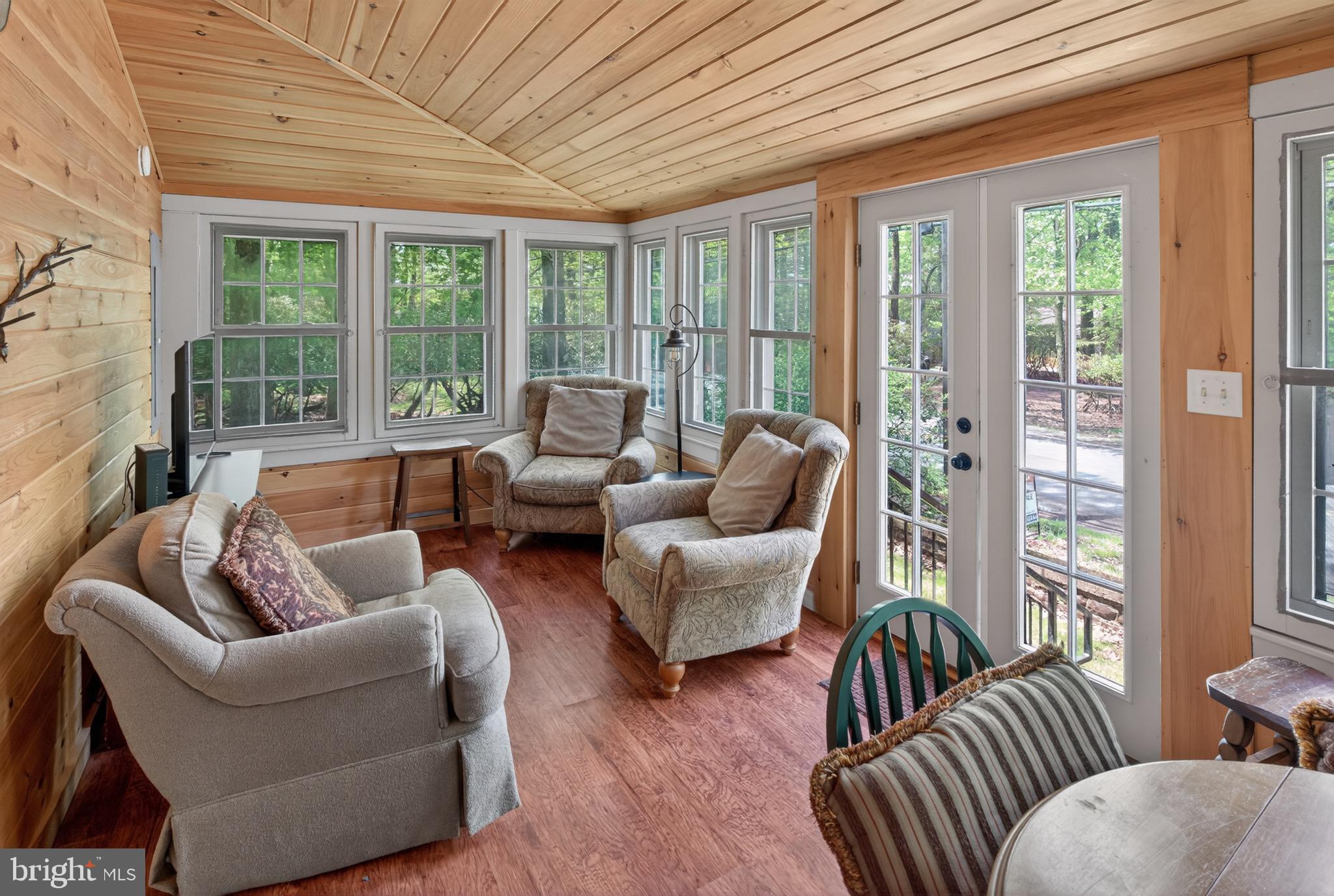 LAKE HARMONY - Residential