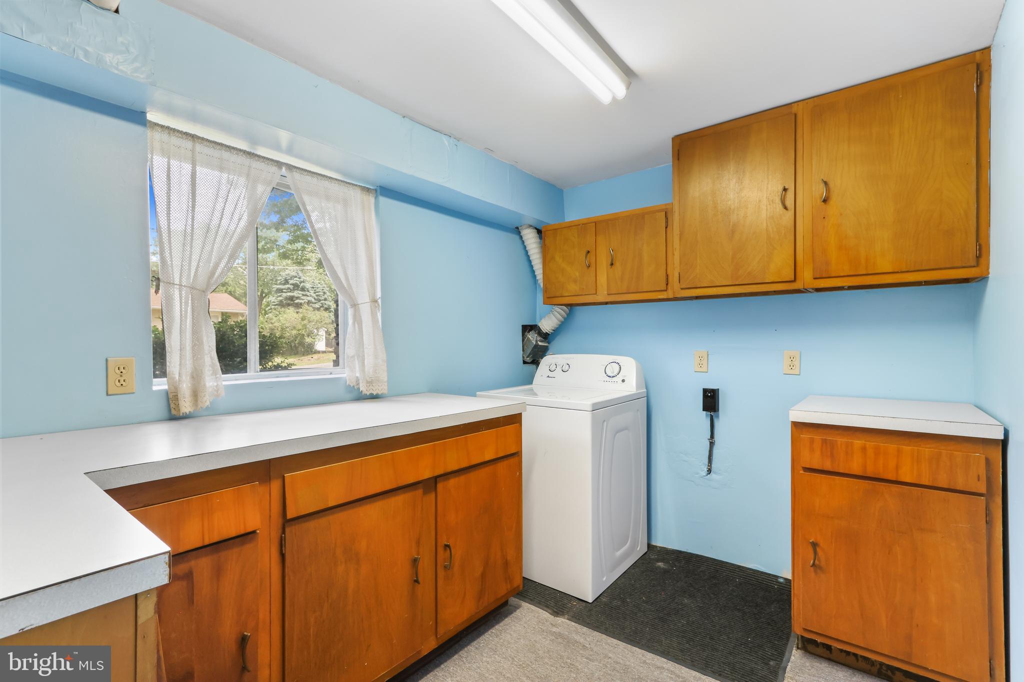 WEDGEWOOD LAKE ESTATES - Residential