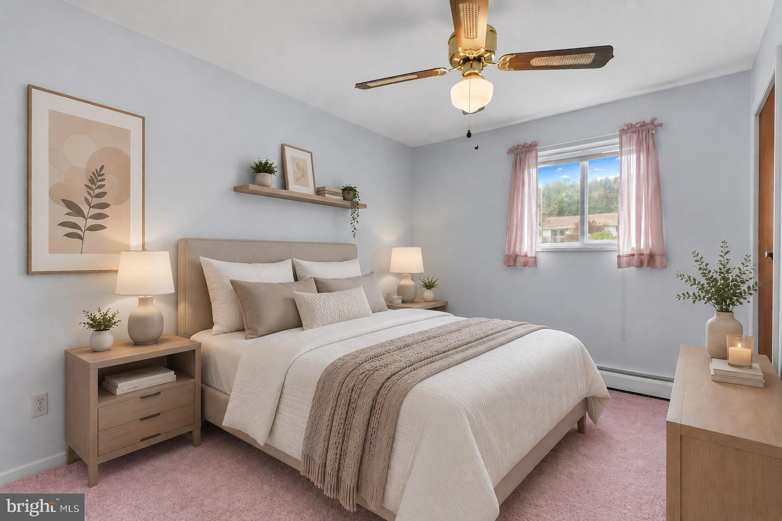 WEDGEWOOD LAKE ESTATES - Residential