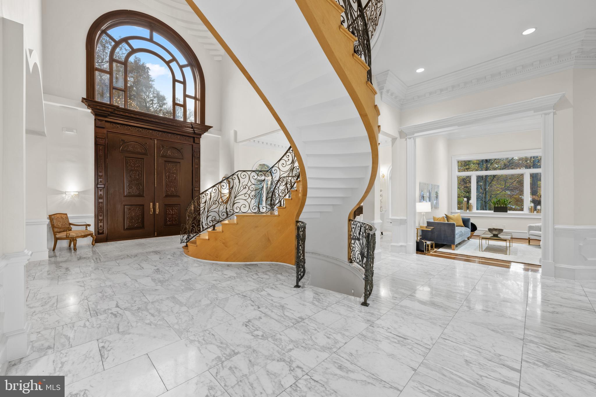 RIVER OAKS - Residential