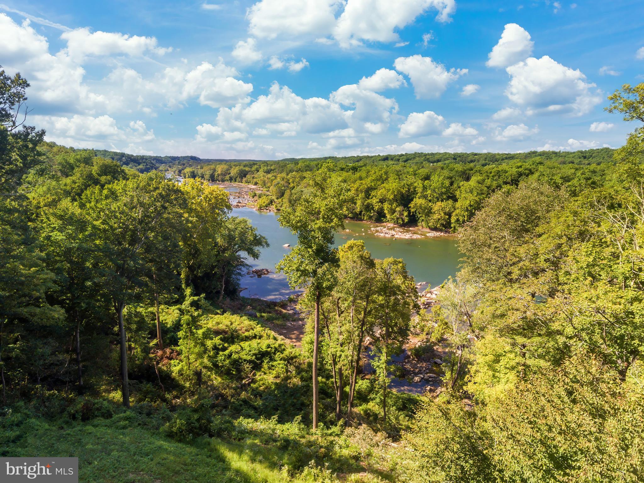 RIVER OAKS - Residential