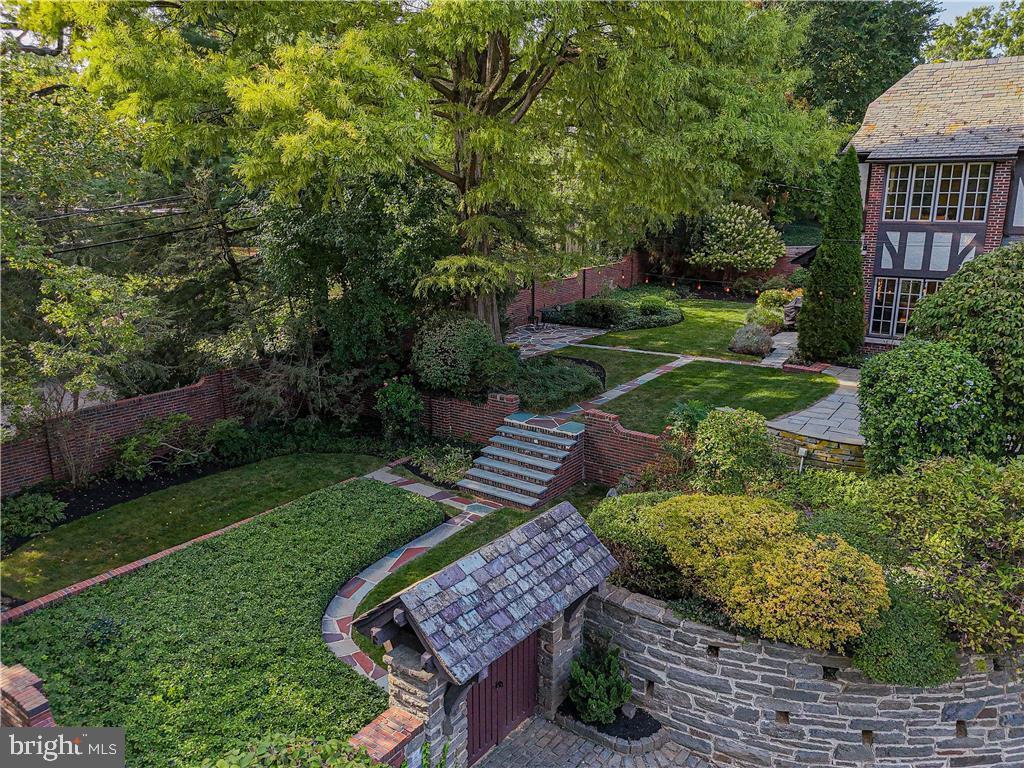 ROSE GARDEN - Residential