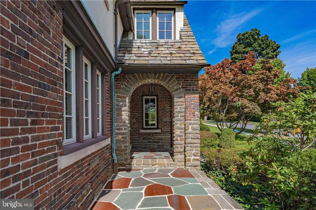 ROSE GARDEN - Residential