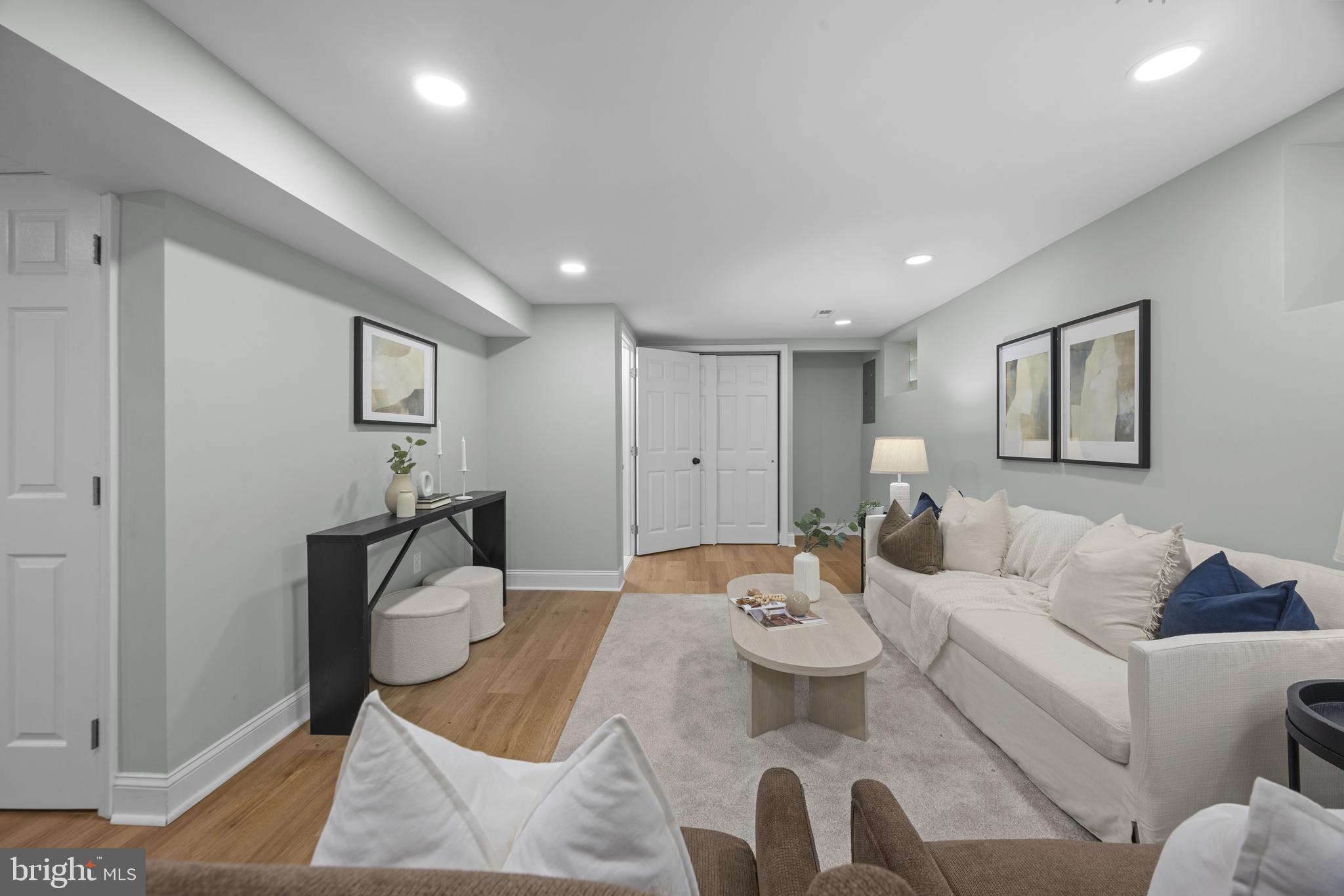 WESTGATE - Residential