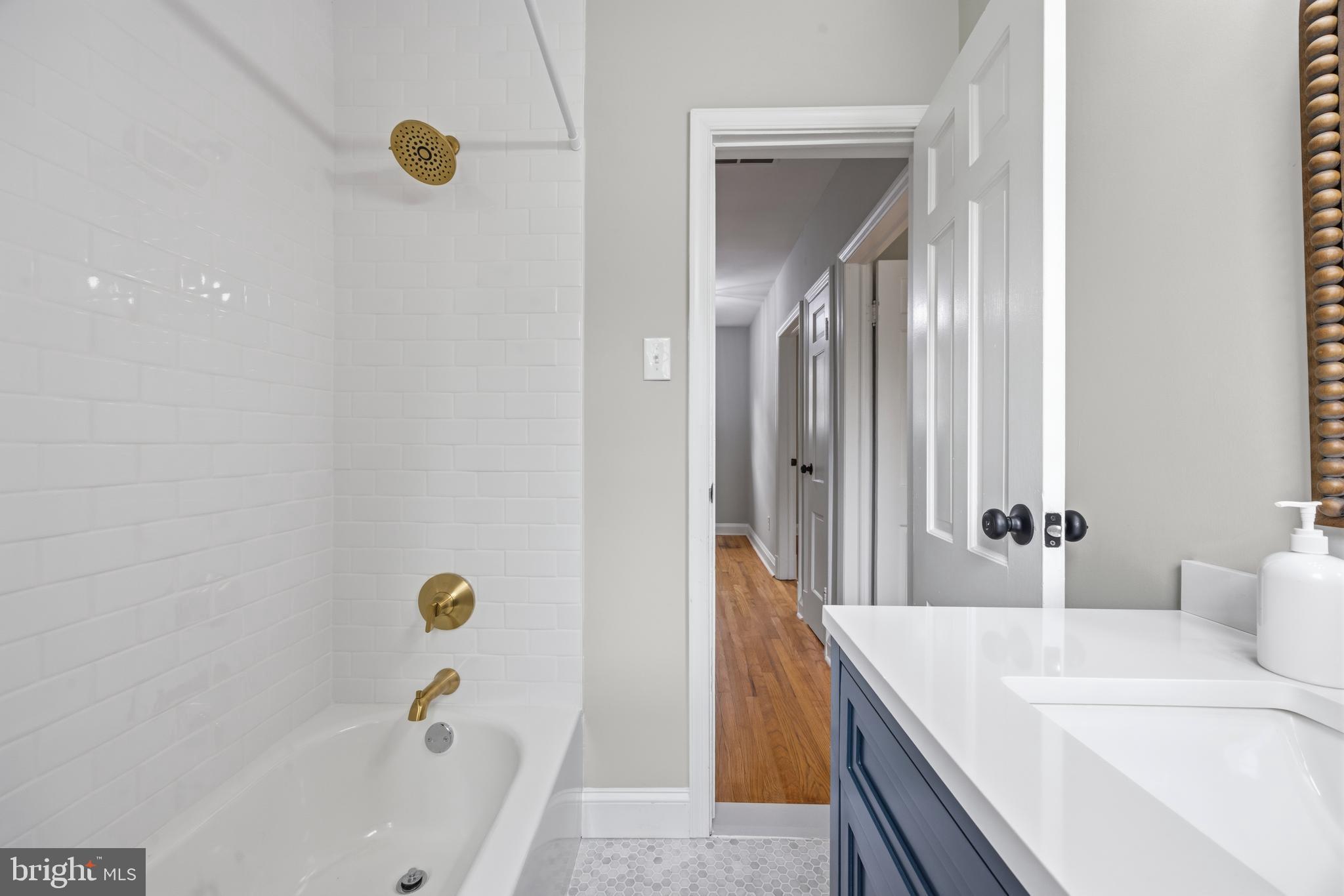 WESTGATE - Residential