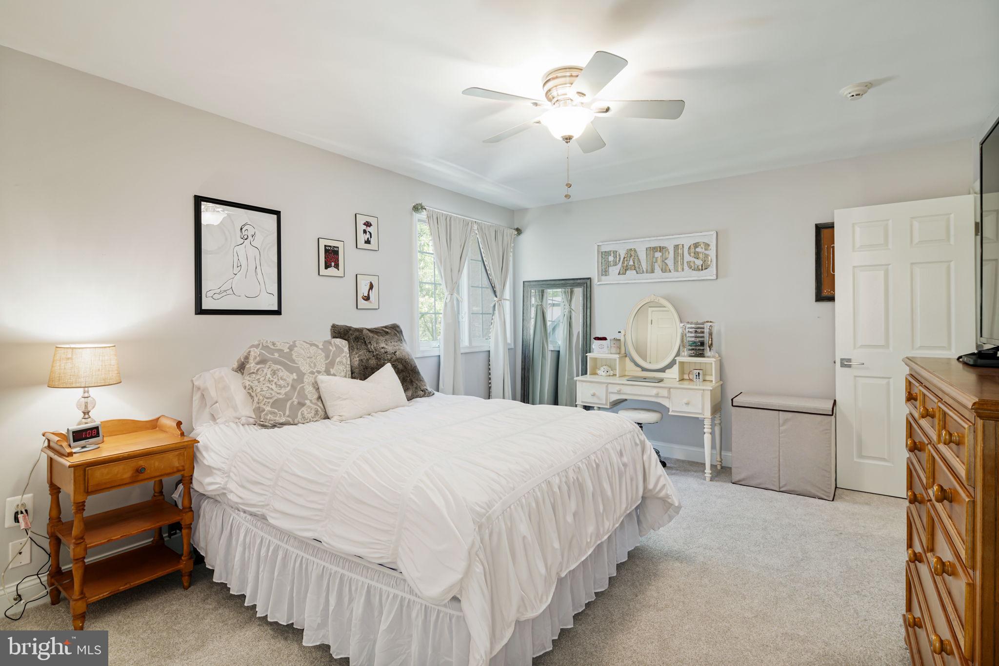 INDIAN SPRINGS - Residential