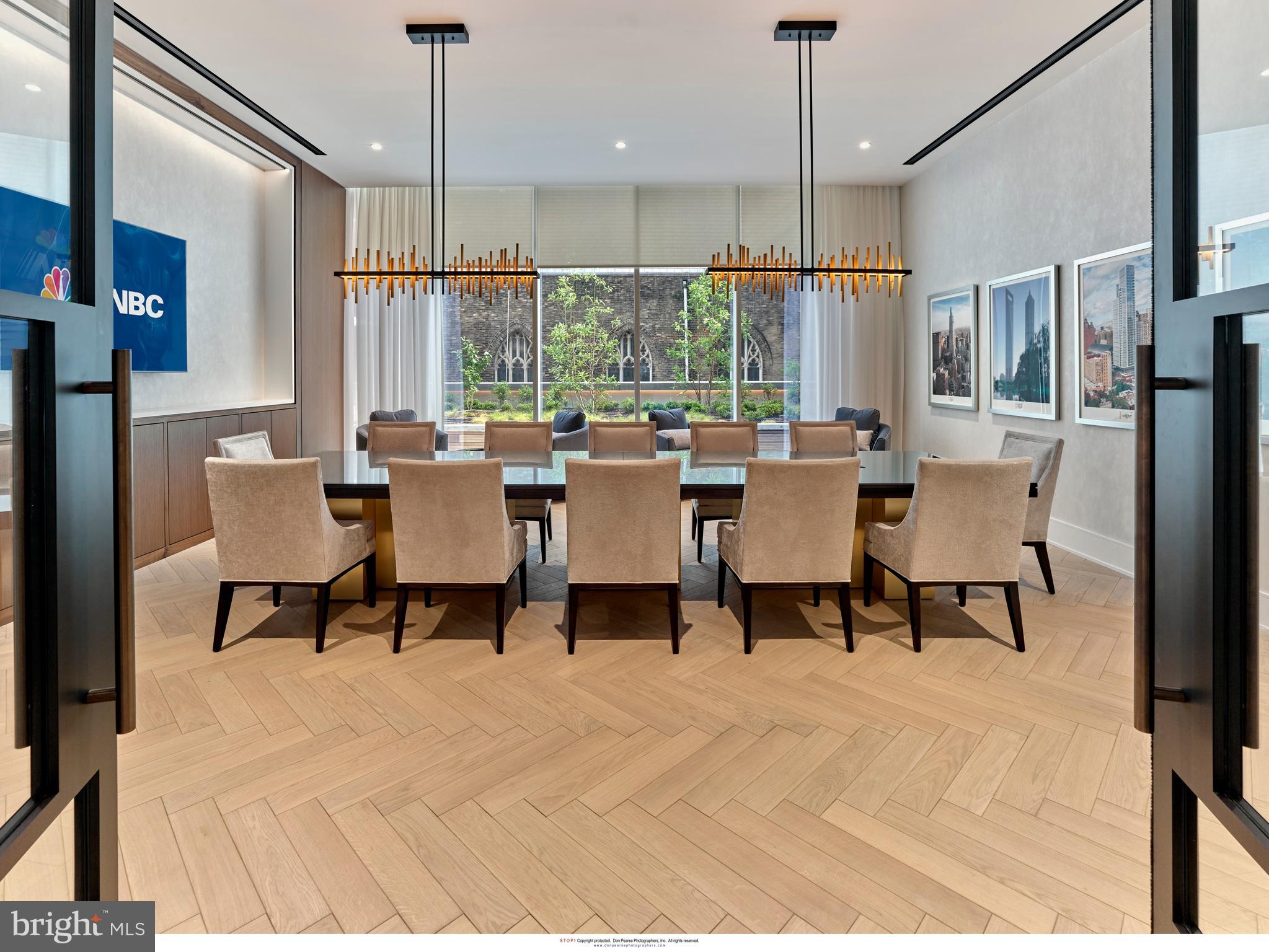 AVENUE OF THE ARTS - Residential