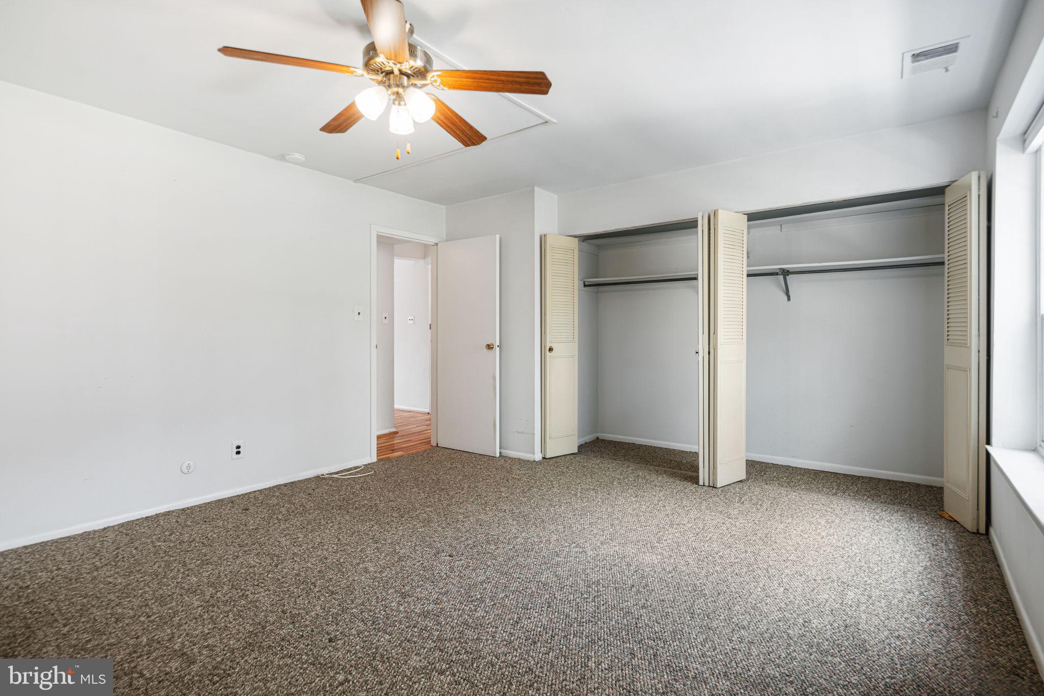 EAST FALLS - Residential